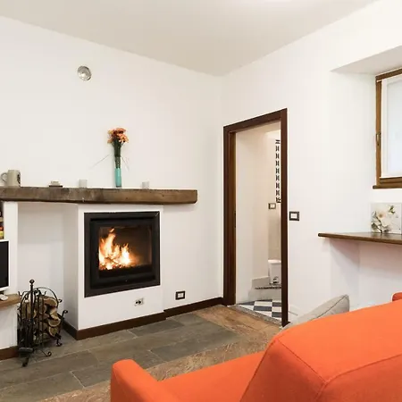 Casa * Domaso